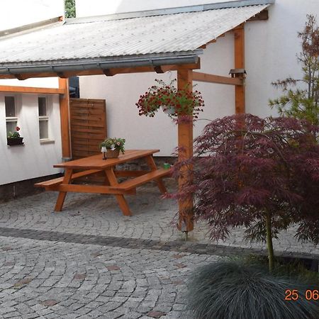 Zur Pforte Arnstadt Exteriör bild
